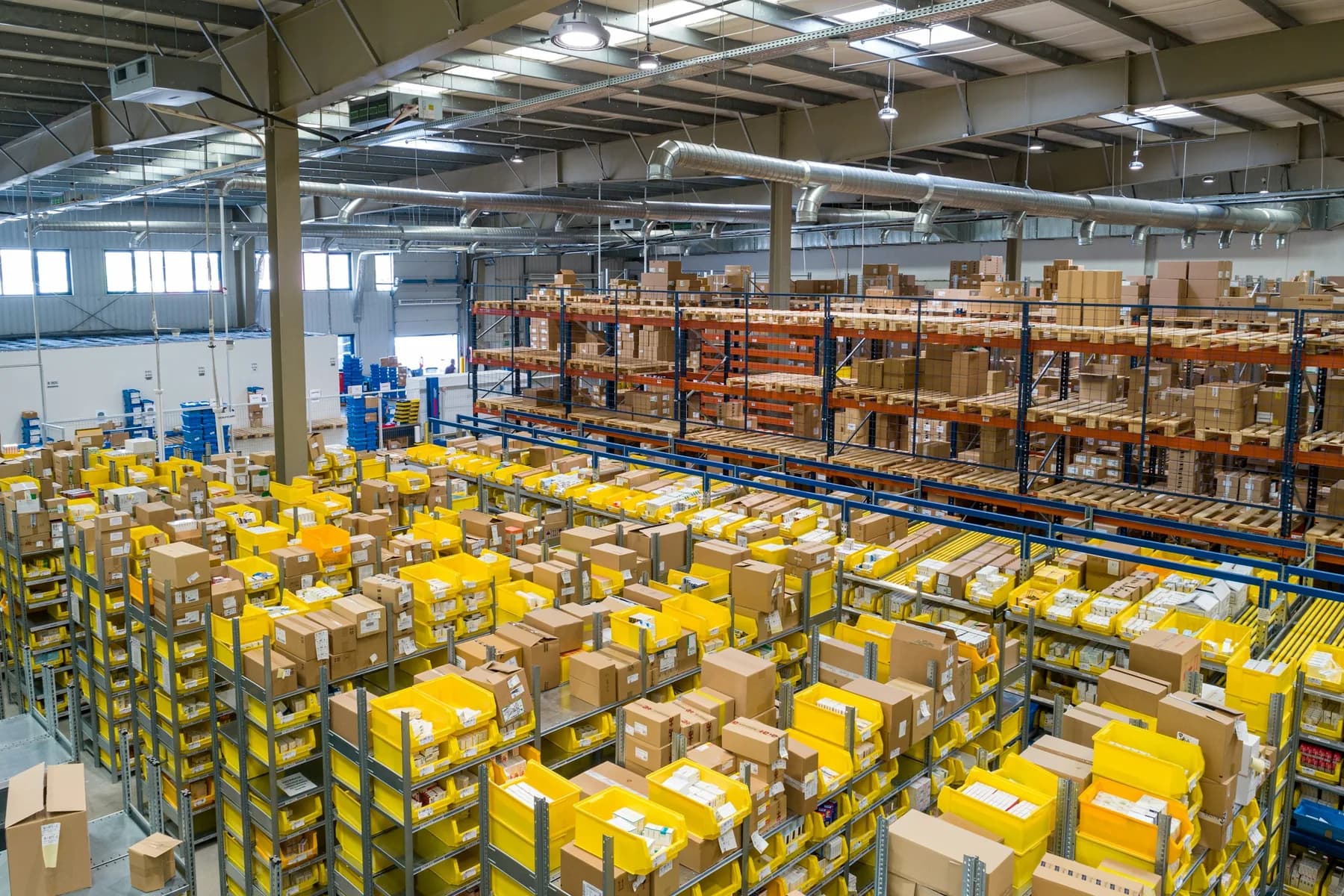 Automated warehouse containers